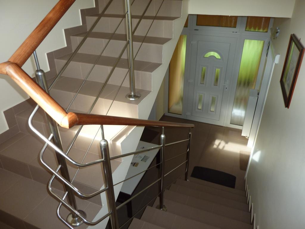 Luca Apartments ซาลาคาโรส ภายนอก รูปภาพ